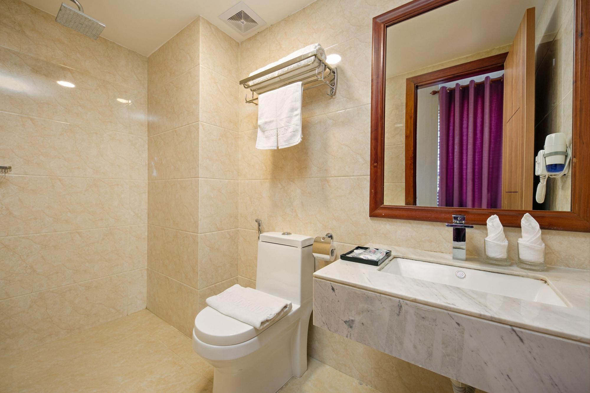Lavender Riverside Hotel 岘港 外观 照片