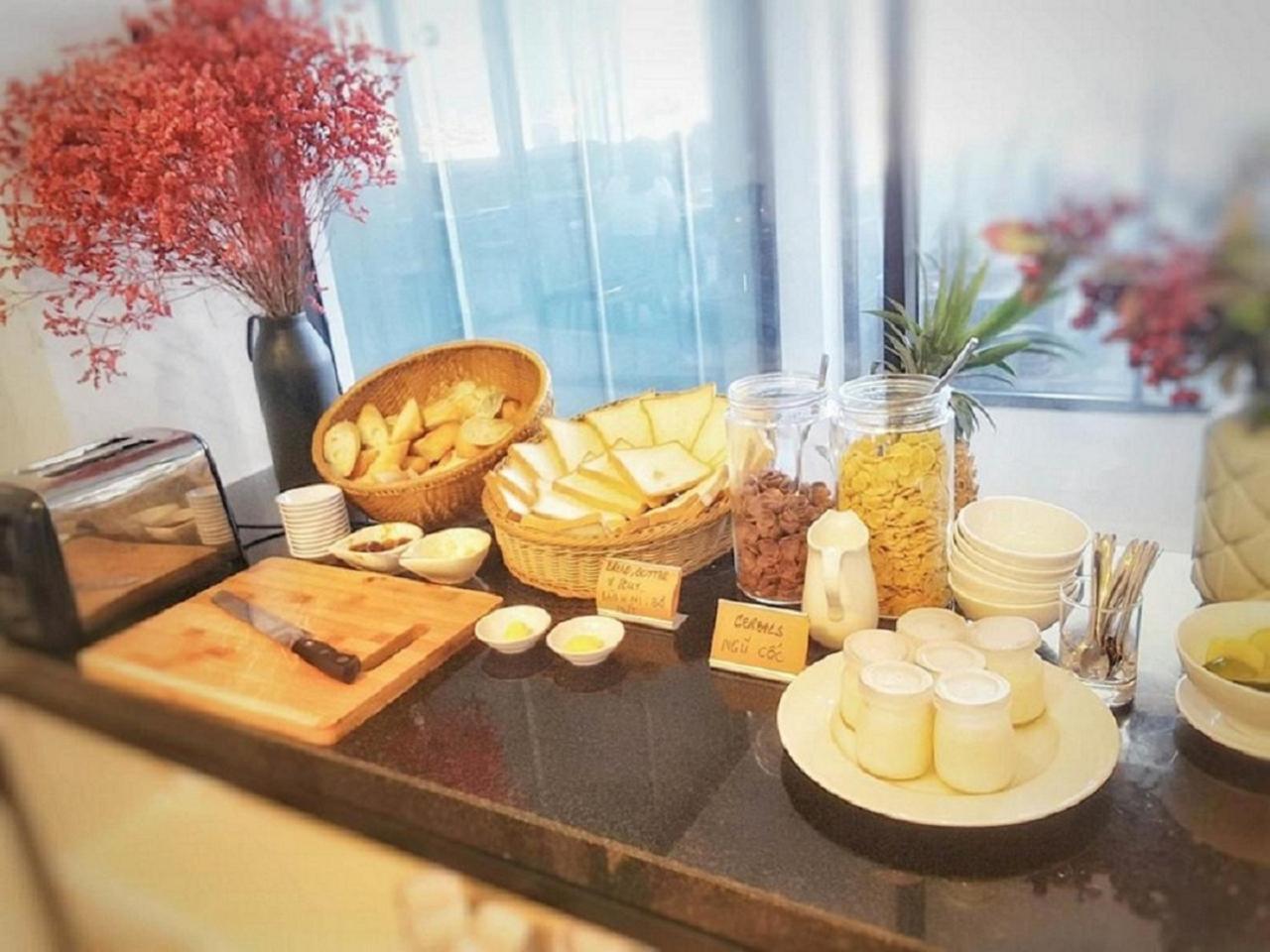 Lavender Riverside Hotel 岘港 外观 照片