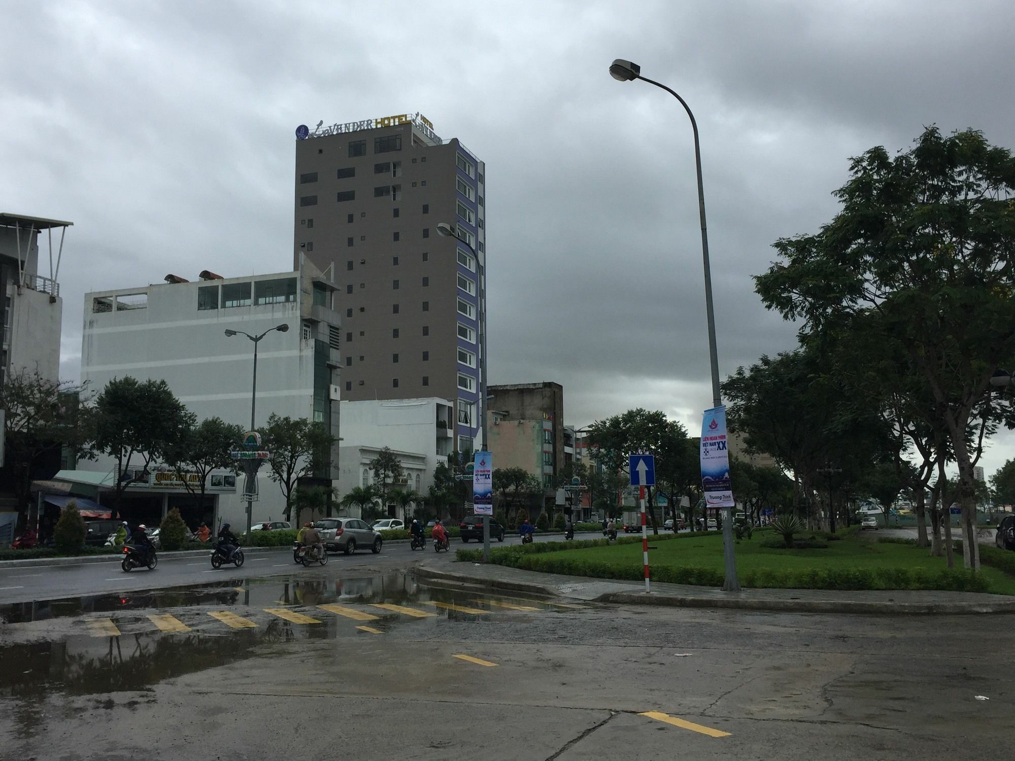 Lavender Riverside Hotel 岘港 外观 照片